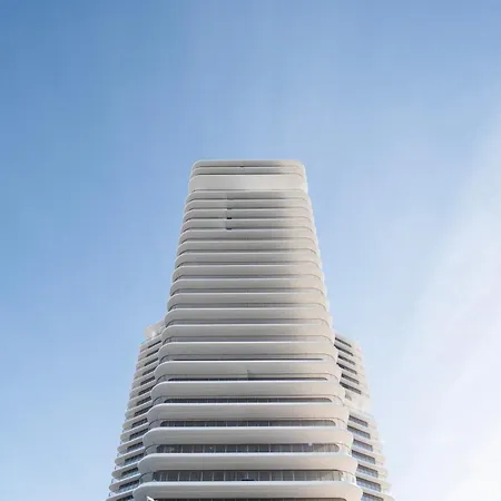 아파트 Saudade - 1 Bedroom And Shared Pool In Campolide *