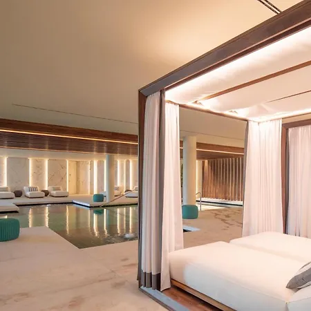 Saudade - 1 Bedroom And Shared Pool In Campolide * 리스본