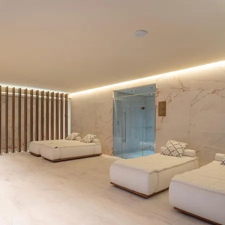 아파트 Saudade - 1 Bedroom And Shared Pool In Campolide *