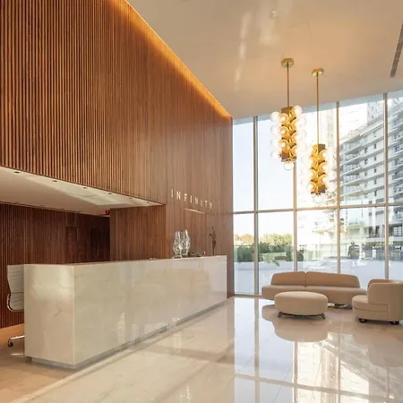 Saudade - 1 Bedroom And Shared Pool In Campolide * 리스본