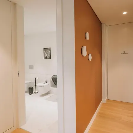 דירה Saudade - 1 Bedroom And Shared Pool In Campolide *